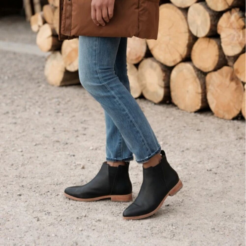 Nisolo Black Ankle Boots with Brown Sole